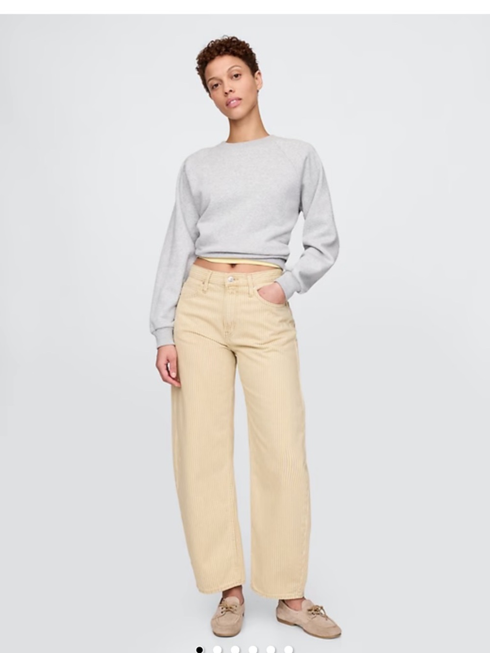 Wide-Leg barrel NWOT never worn Corduroy Jeans in Beige 30 tall